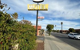 Coachlight Motel